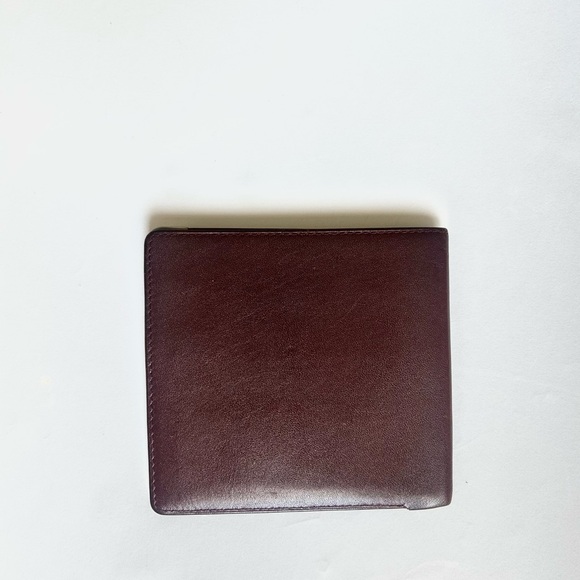 Cartier Elegant Brown Leather Wallet - Picture 2 of 3